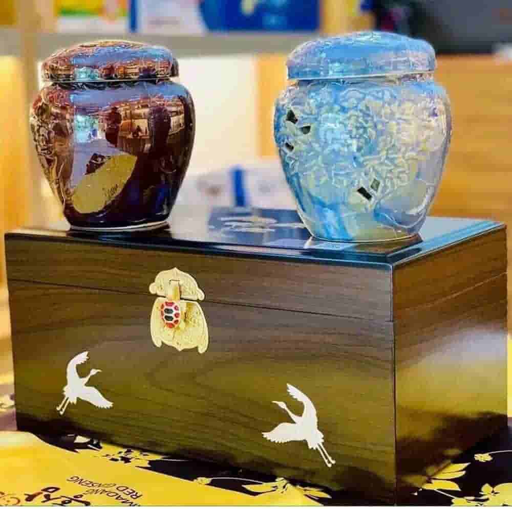 Cao Hồng Sâm Hũ Đôi Hàn Quốc 6 Năm Tuổi Hộp 500g x 2 Hũ